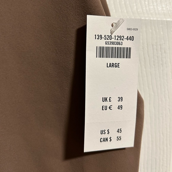 NWT A&F Seamless V Neck Bodysuit - Picture 5 of 11